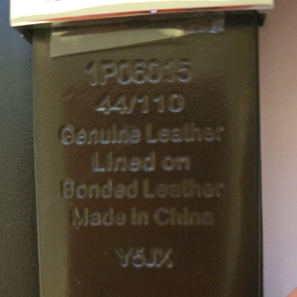 Perry Ellis Black Belt with Silver Buckle - Picture 4 of 4
